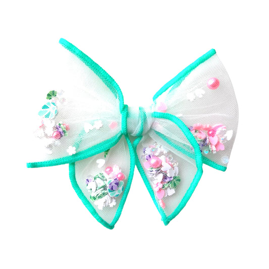Under the Sea Small Shaker bow